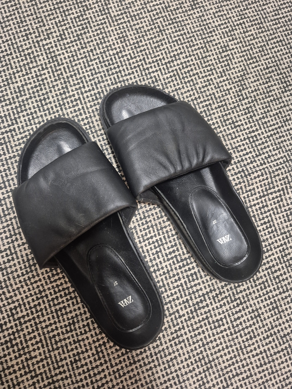 Zara Black Padded Strap Slide Sandals for Women